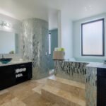Diamante Oceanfront Suite - A1 - Bathroom